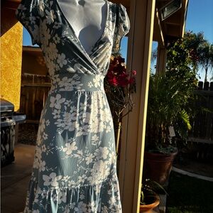 SOLD Apt. 9 Blue and White Flutter Sleeve Wrap Midi Dress